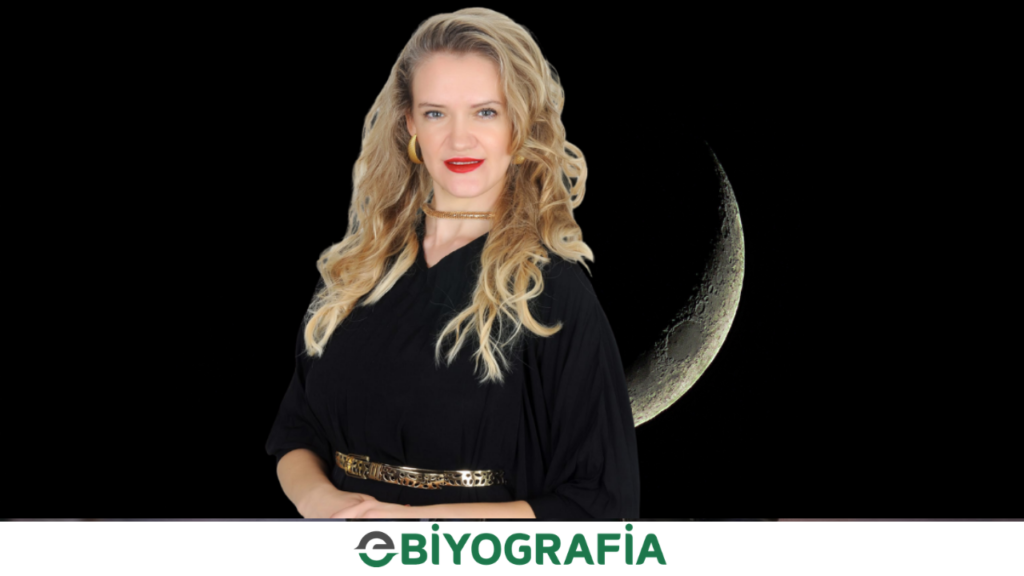 Ayşe Saray Özturan Kimdir?